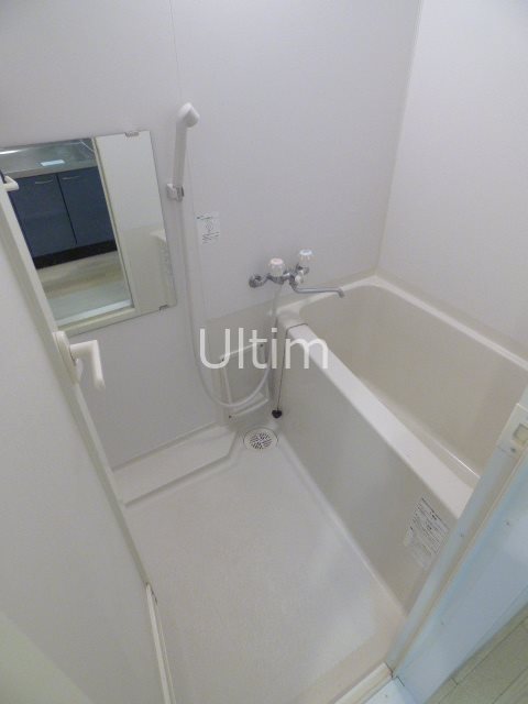 バス・シャワールーム　同じタイプのお部屋の写真です。ご参考までに