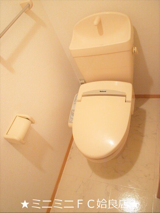 トイレ　※同タイプ