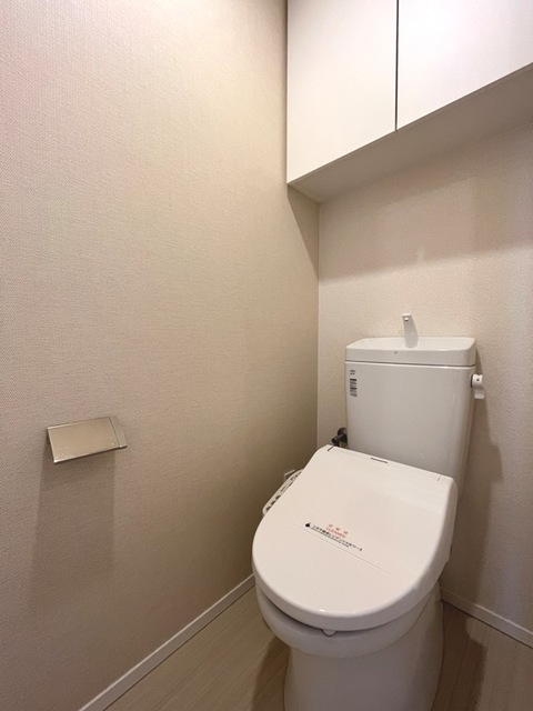 トイレ　※写真は同タイプ住戸です。
