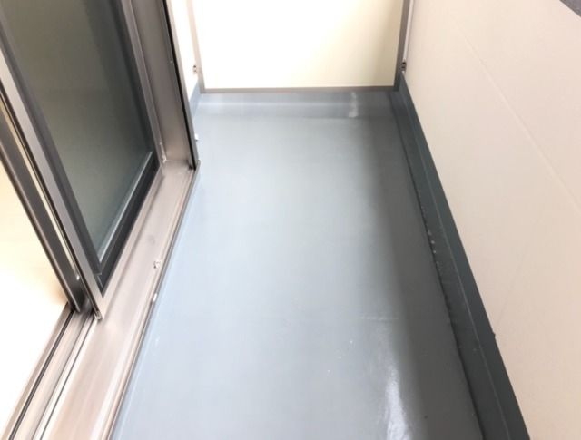 バルコニー　内装