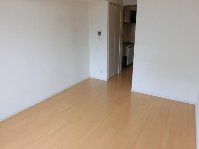 その他部屋・スペース　8.3帖のゆったり居室
