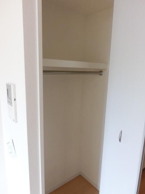 収納　たっぷり収納スペース