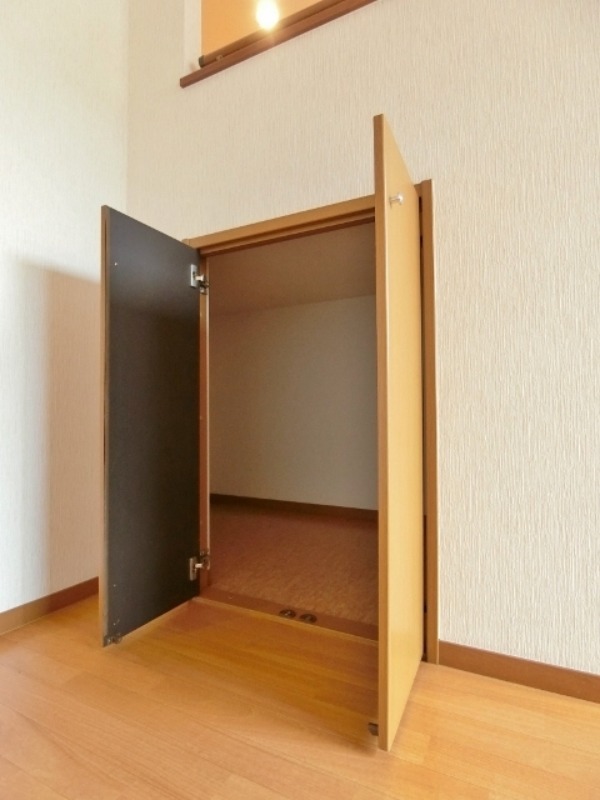 収納　図面と現状に相違がある場合には現状を優先