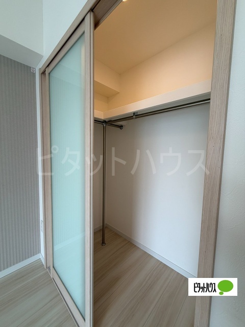 収納　ウォークインクローゼット