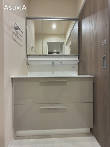 洗面設備　同タイプ間取りの別部屋写真です。