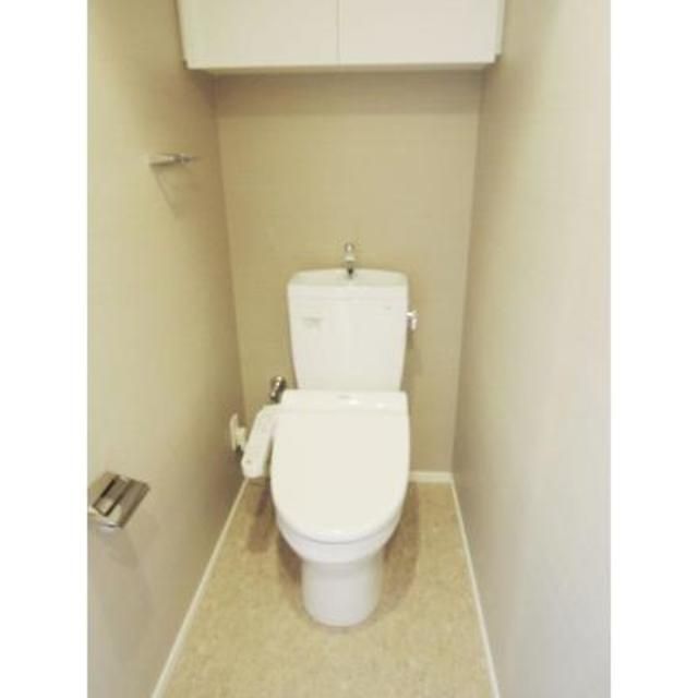 トイレ　写真は同タイプ住居です