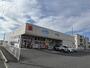 ドラックストア　ウエルシア四街道もねの里店（ドラッグストア）まで720m