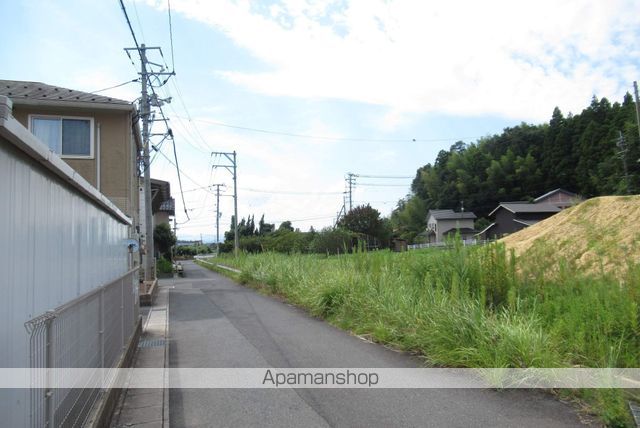 その他　前面道路（その他）まで10m
