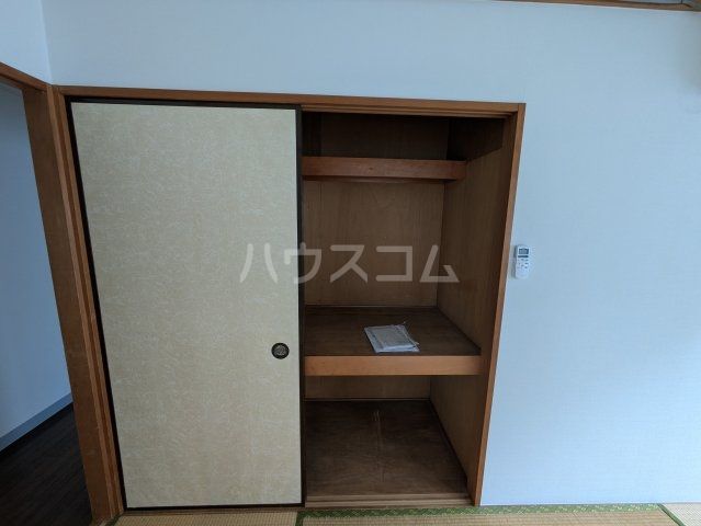 ルシオール塩焼の内装写真