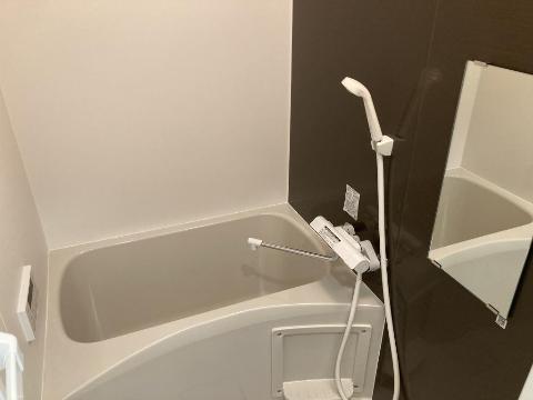 アヴェーレ早苗町の風呂写真