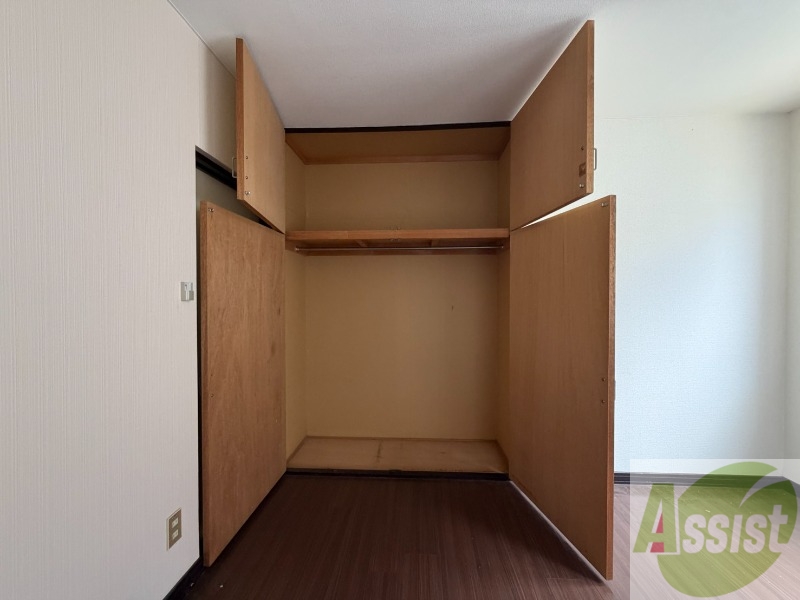 収納　収納もバッチリあるのでお部屋が片付きますよ！