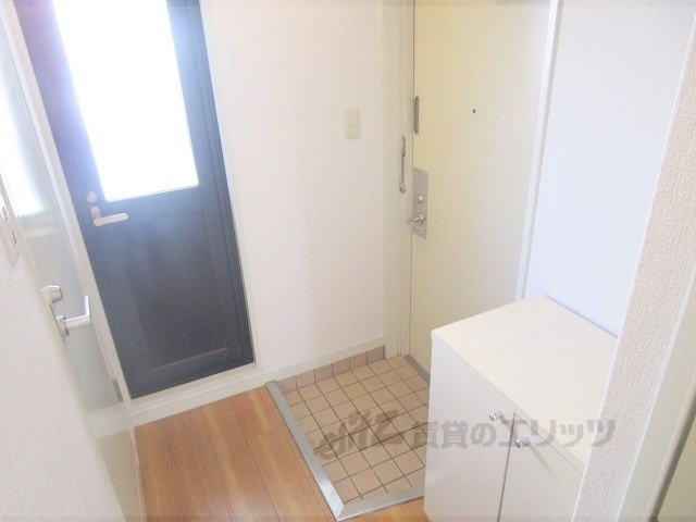 ノアーズアーク京都五条の玄関写真