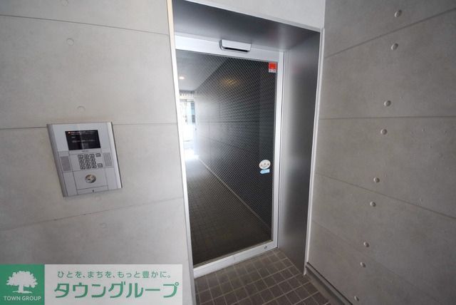 エントランス　エントランス