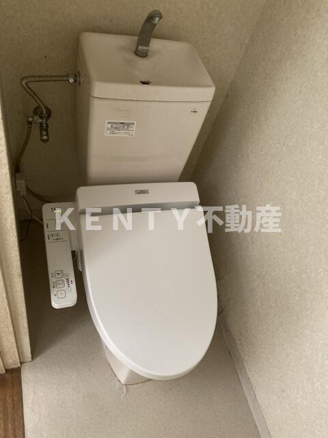 トイレ　落ち着いたトイレです