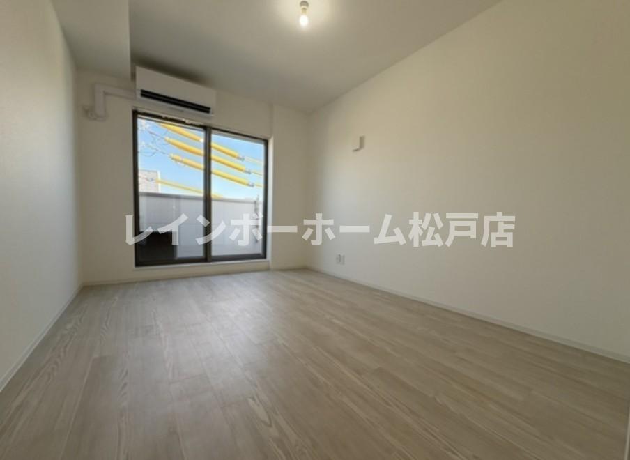 居室・リビング　※同施工参考写真