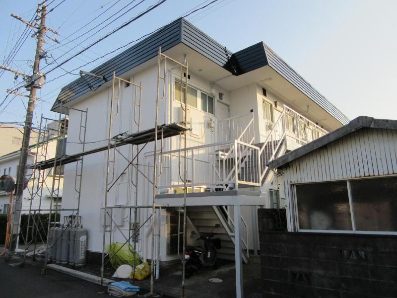 神宮ハイツの外観写真