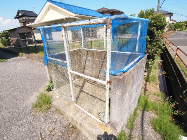 その他　ゴミ捨て場
