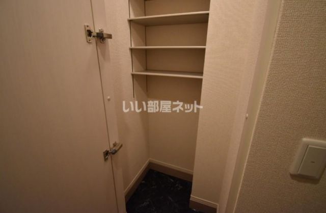 グランメゾン北野の玄関写真
