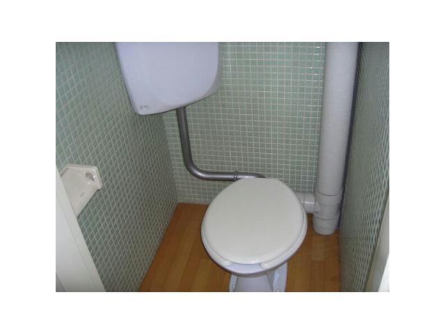 丸の内中駒ビルのトイレ写真