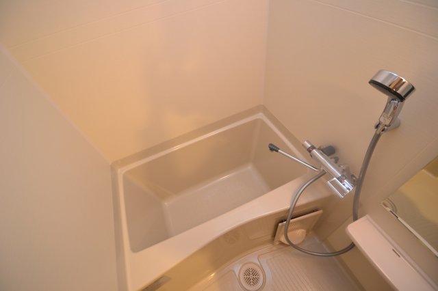 ララプレイス神戸西元町の風呂写真