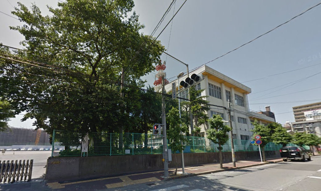 中学校　宇都宮市立旭中学校（中学校）まで1218m