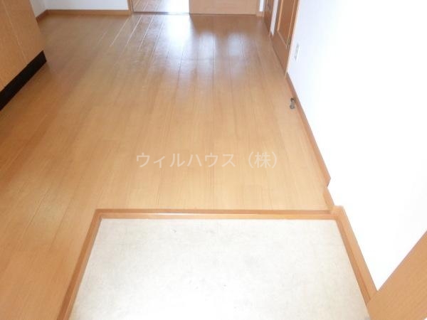 玄関　シューズボックスあり！