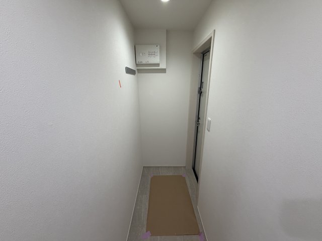 近鉄南大阪線 今川駅 徒歩9分 3階建 新築の玄関写真