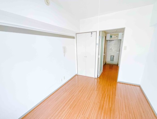 東急目黒線 西小山駅 徒歩10分 4階建 築39年の居間写真