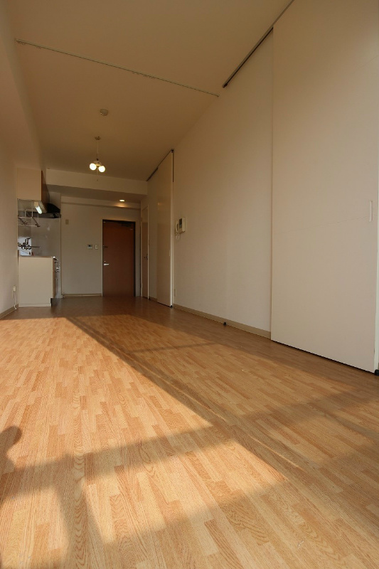 その他部屋・スペース　ソファなどの大き目の家具も配置できますよ。