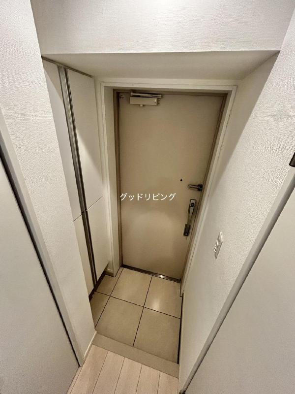 ディアレイシャス蔵前ステーションフロントの玄関写真