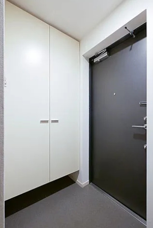 玄関　別タイプ部屋　参考写真です