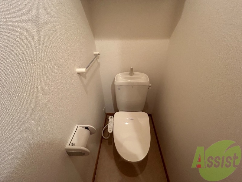 トイレ　トイレは清潔感があり安心して使用できそうです。