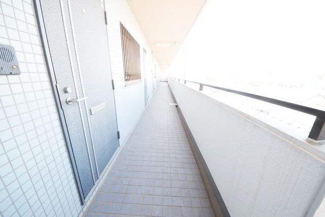 玄関　★廊下別角度★