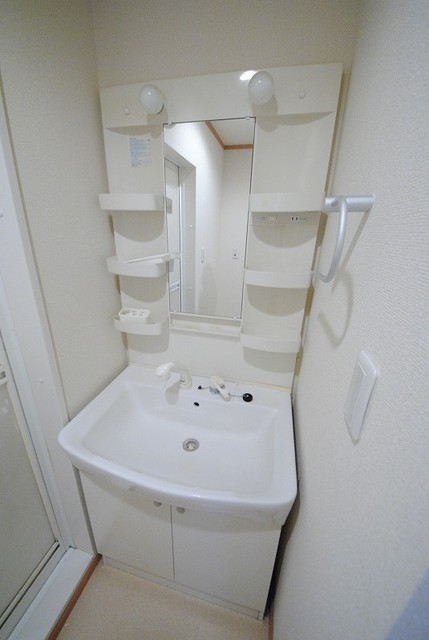 洗面設備　写真は２０２号室