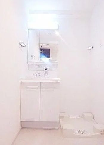 都営新宿線 森下駅 徒歩5分 9階建 築14年の内装写真