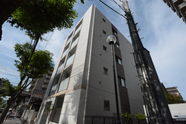 建物外観　オートロック付きで安心です！
