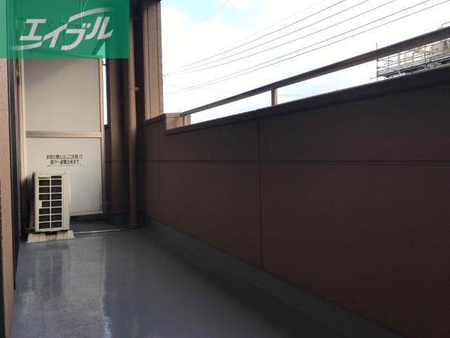バルコニー　ベランダ