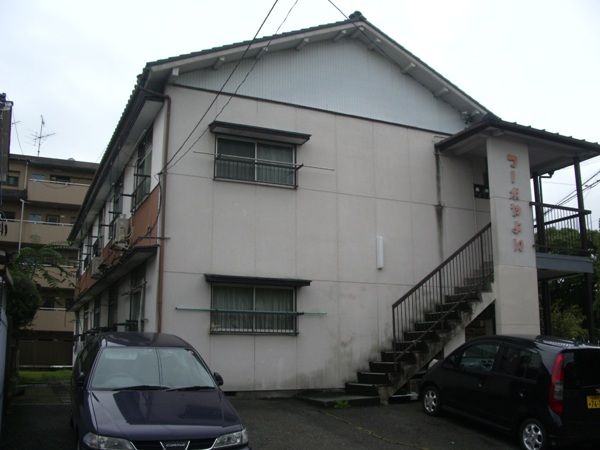 名古屋市南区弥生町のアパートの建物外観