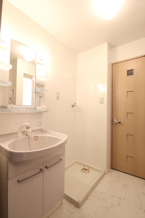 洗面設備　忙しい朝には欠かせない洗面所です