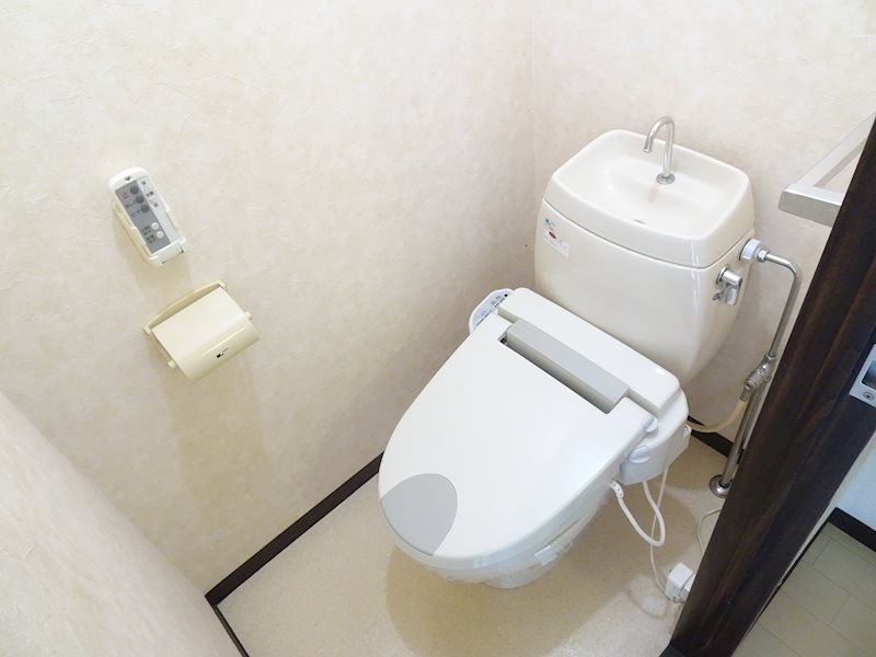 【テラス２１のトイレ】