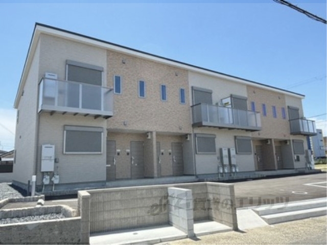 大和高田市土庫のアパートの建物外観