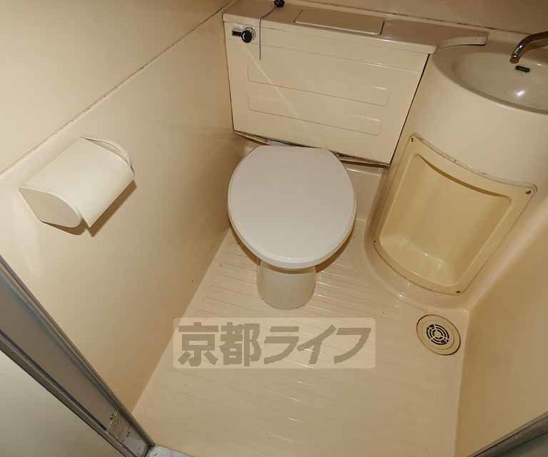 【第２リビング家紋のトイレ】