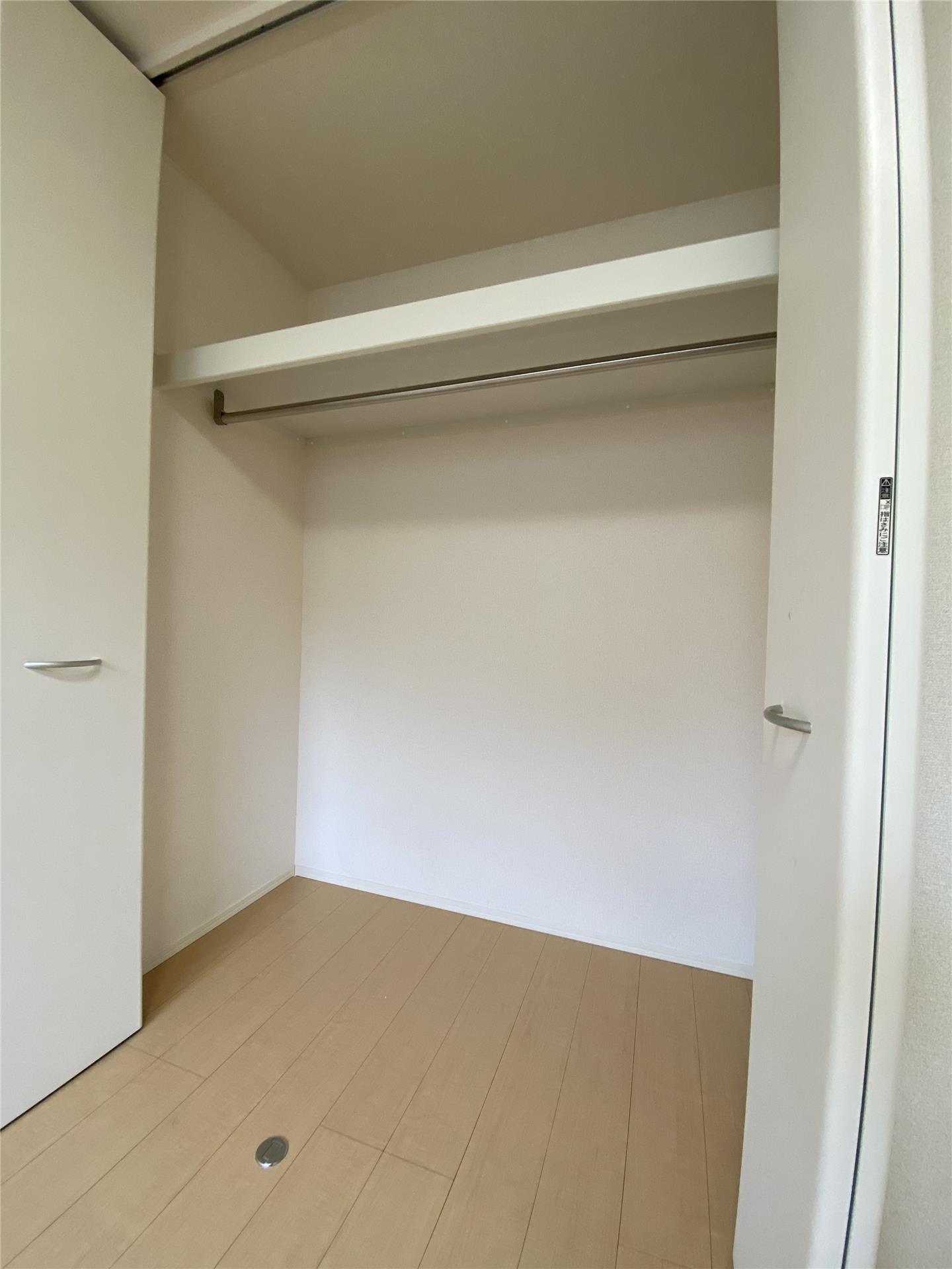 その他　クローゼット