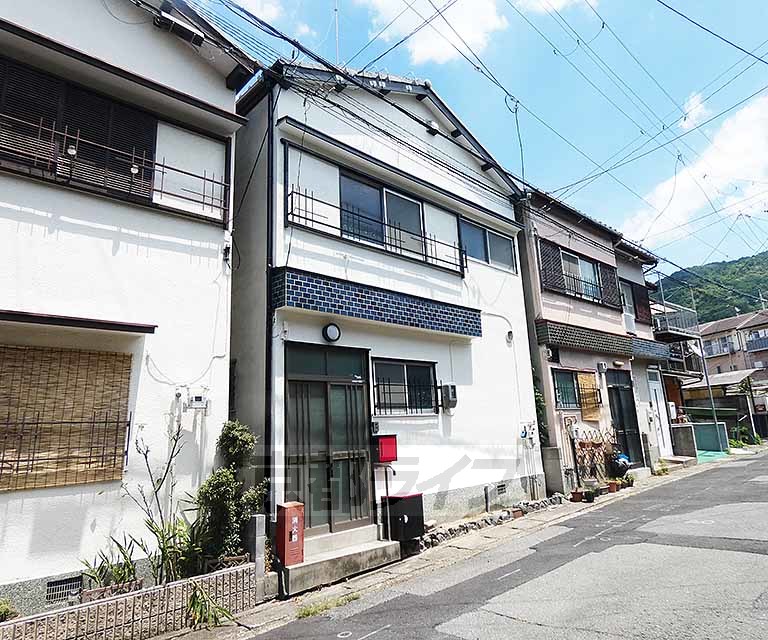 京都市伏見区日野谷寺町のその他の建物外観