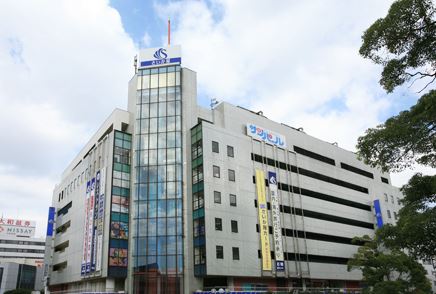 【藤沢市鵠沼花沢町のマンションのショッピングセンター】