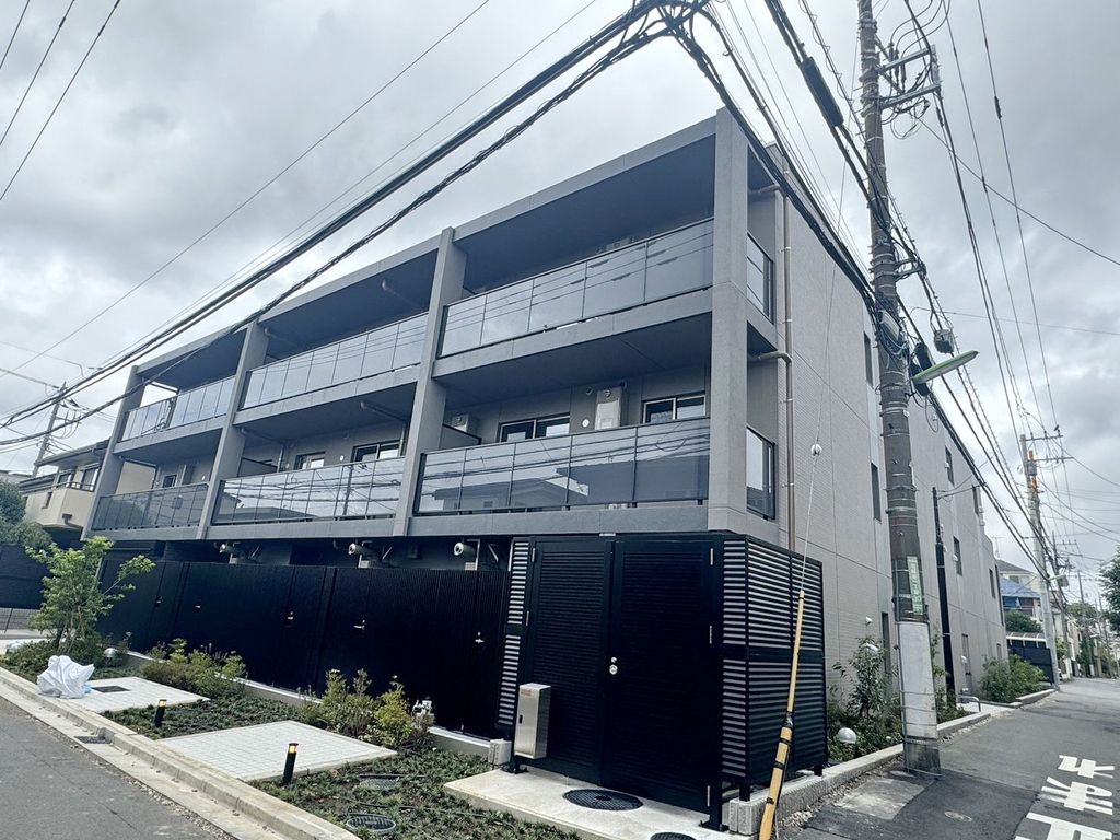 世田谷区祖師谷のマンションの建物外観