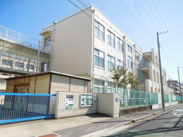 【BALOH和田岬の小学校】