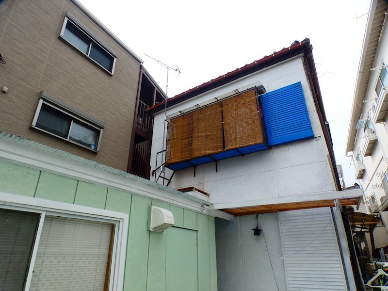 【シェアハウスわかばの建物外観】