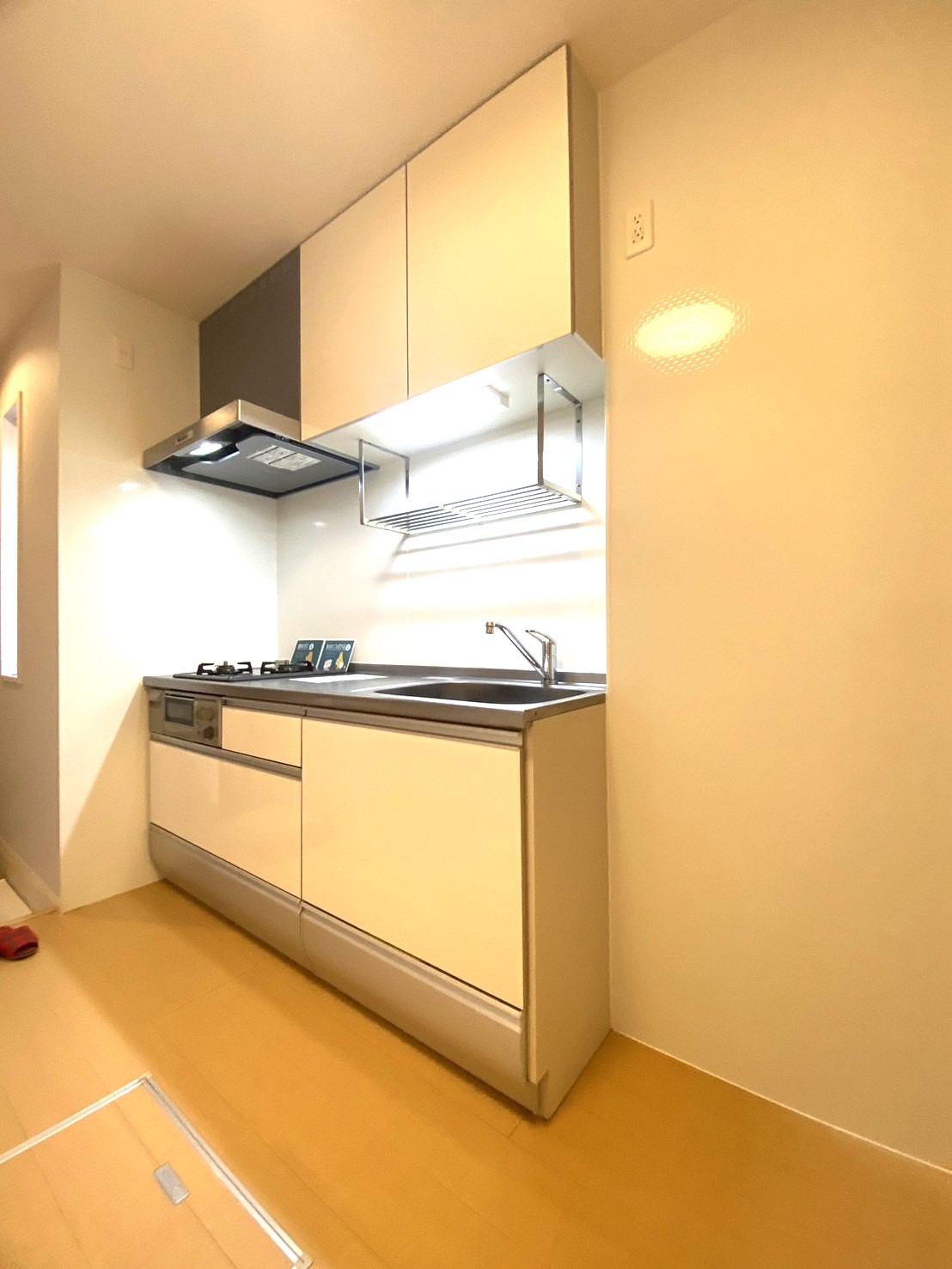 キッチン　別部屋施工写真