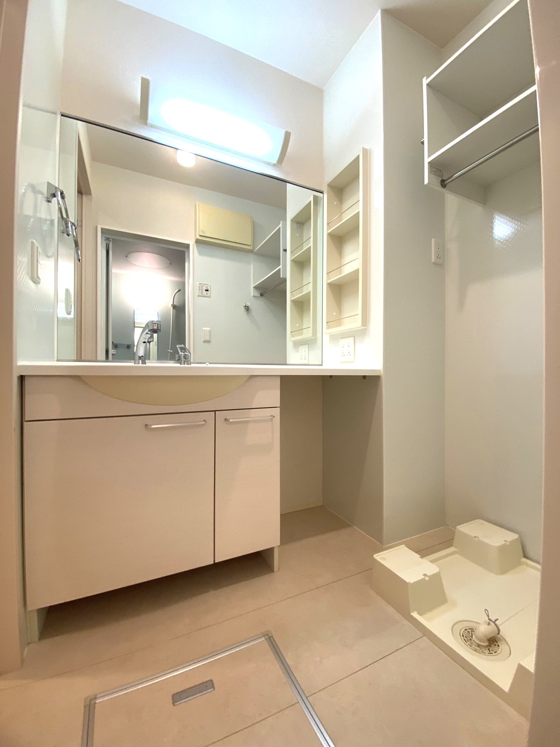 洗面設備　別部屋施工写真